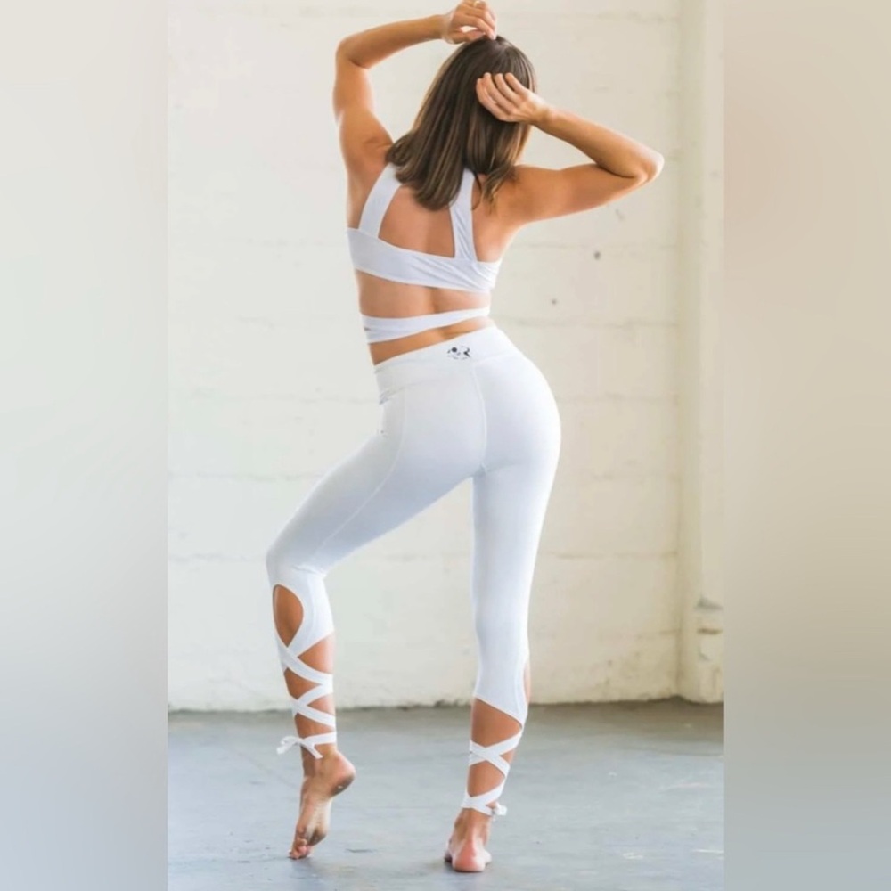Flexi Lexi White Wrap-Tie Yoga Leggings – Women’s M - Picture 3 of 14